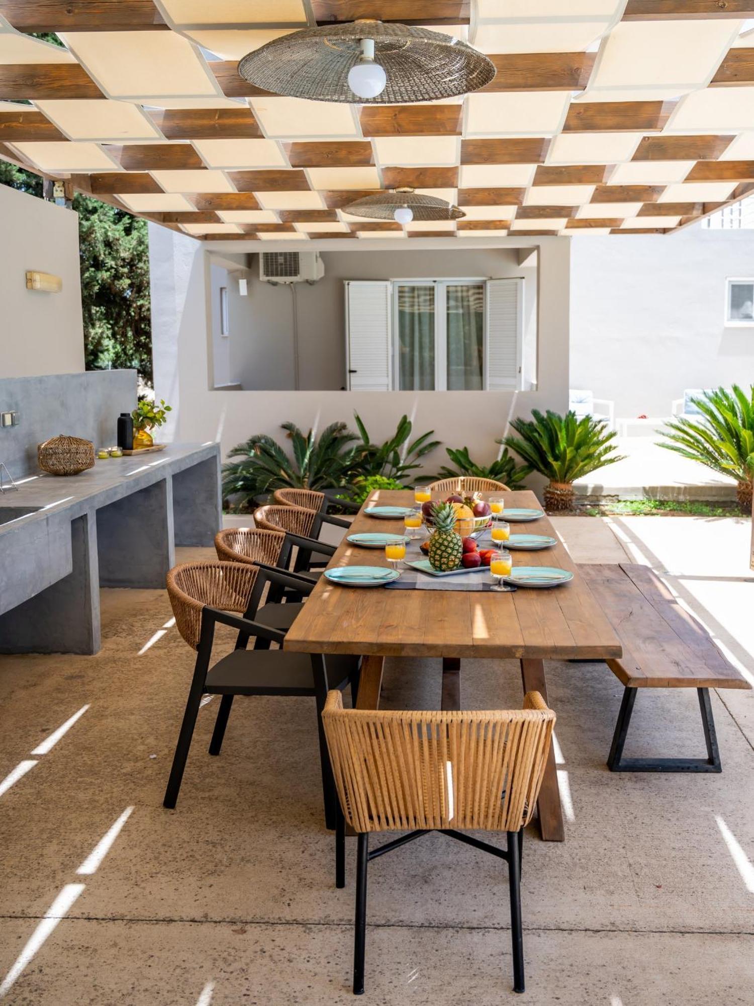 Villa Ellie - Heated Pool, Playground, Garden & Bbq! Βεδέροι Εξωτερικό φωτογραφία