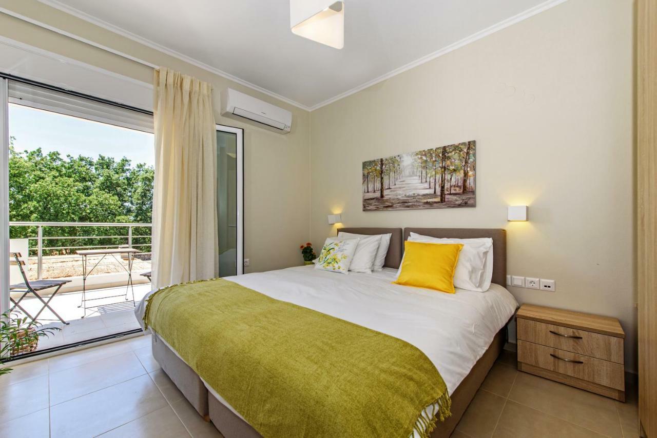 Villa Ellie - Heated Pool, Playground, Garden & Bbq! Βεδέροι Εξωτερικό φωτογραφία